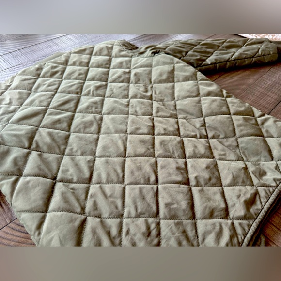 Old Navy Boy’s Jacket Size 10-12 Preowned/Good Condition - Picture 6 of 6